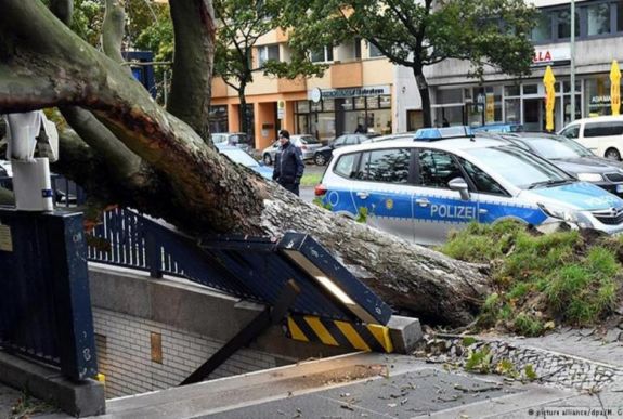 Németországban is pusztító vihar tombolt