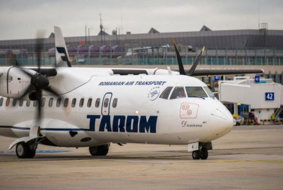 15 perc után visszafordult Temesvárra a Tarom gépe