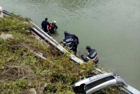 Eljárás indul a Dunába zuhant autó vezetője ellen