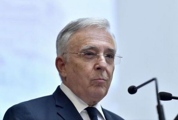 Mugur Isărescu: Marosvásárhely-Iaşi autópályára is szükség van