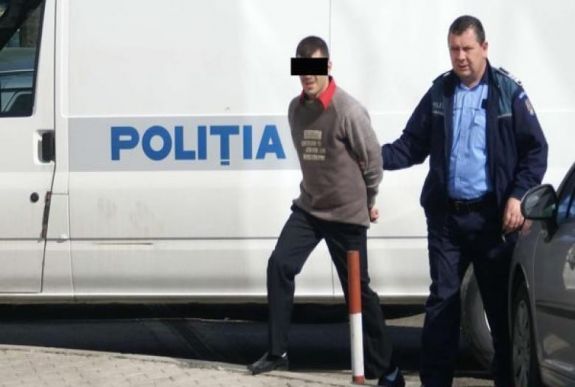 A gyermekrablási kísérlet után egy lányt akart megerőszakolni a bákói rém