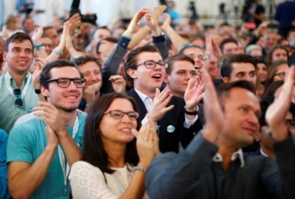Ausztriai választások: a konzervatívok győztek az előzetes végeredmény szerint