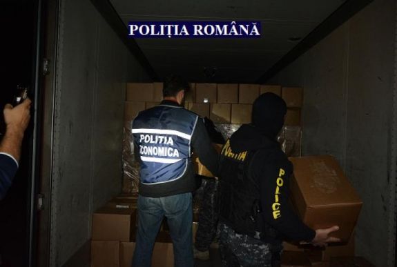 Ennyi csempészcigarettát még nem látott egy helyen