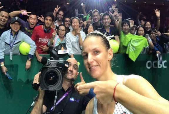 WTA-világbajnokság: Pliskova leteniszezte a pályáról Muguruzát