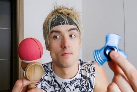 Erdélyt is meghódította a kendama és a spinner