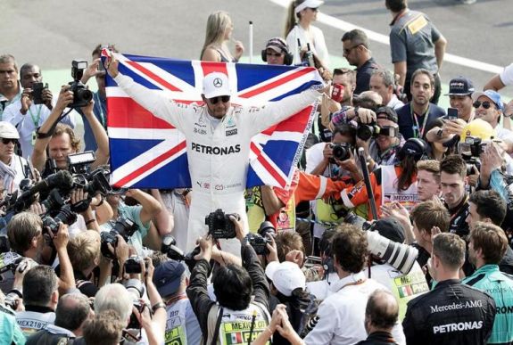 Forma-1: Lewis Hamilton negyedszer lett világbajnok