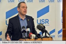 Három jelölt közül választ elnököt rendkívüli kongresszusán az USR