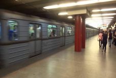 Gázolt a metró Budapesten