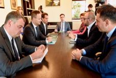 Szijjártó Péterrel tárgyalt az RMDSZ delegációja Kolozsváron