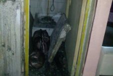 60 személyt evakuáltak egy lugosi tömbházból, miután tűz ütött ki az egyik lakrészben