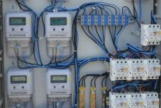 Negyedével kevesebbet fizethet január 1-től az áramért, ha szolgáltatót vált