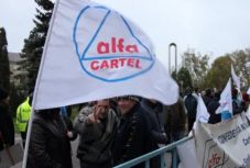 Tízezer tüntetőt vár az Alfa Kartell a bukaresti tüntetésre