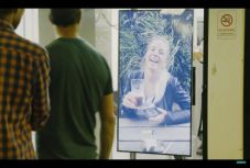 Hány privát csevegést adna egy trikóért?