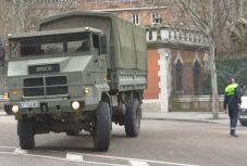 „Logisztikai támogatást” kapnak a hadseregtől a Katalóniában bevetett erőszakszervek