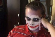 Semmi pánik! Ő csak a román külügyminisztérium főtitkárhelyettese