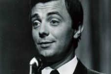 Elhunyt Aradszky László táncdalénekes