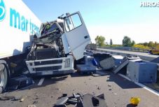 Román kamion karambolozott az M5-ösön: ketten meghaltak, több rendőr megsebesült