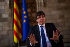 Az életével játszik Carles Puigdemont katalán elnök?