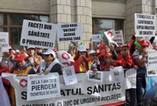 Tudose igazat adott a mentőszolgálat országos szakszervezetének