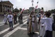 Egy hét magyarságpolitikai írásaiból (október 3-10.)