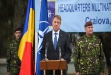 Johannis cáfolta, hogy Románia közeledne a visegrádi négyekhez