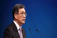 Rekordot döntött a Samsung, mégis lemond a vezetője