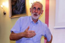 Mindennapi történelem: Romsics Ignác tart előadást Marosvásárhelyen