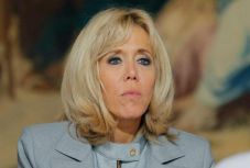 Több ponton szigorítanák a szexuális zaklatásért járó büntetéseket Franciaországban