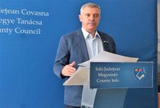 Bepanaszolták Tamás Sándor megyeelnököt