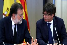 Merre fordul Puigdemont és Rajoy „sakkjátszmája”?