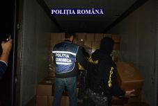 Ennyi csempészcigarettát még nem látott egy helyen