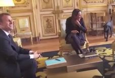 Nagyon megnevettette a francia diplomatákat Macron kutyája