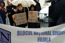 Országszerte tüntettek az Országos Szakszervezeti Tömb tagjai