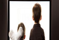 Kustán Magyari Attila: Éljen a forradalom – csak ne most, ne ellenünk!