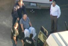 Súlyos váddal tartóztatták le a Las Vegas-i lövöldőző testvérét 