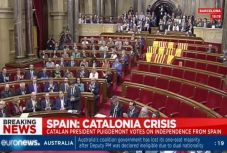BRÉKING: Barcelonában kikiáltották a Katalán Köztársaságot