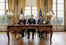 Véget ért a rendkívüli állapot Franciaországban