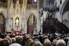 Reformáció 500 - ünnepi istentiszteletet tartottak a wittembergi vártemplomban 