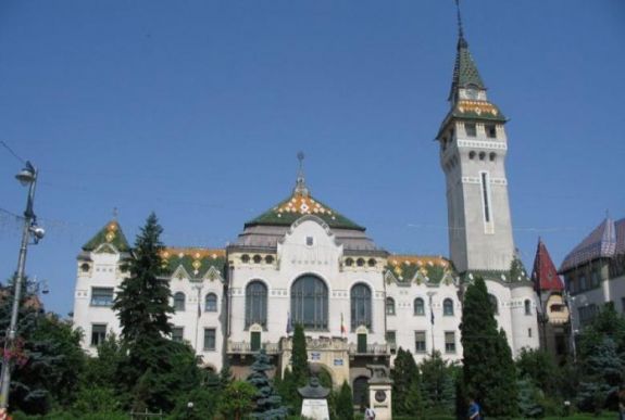 Osztályvezetői állást hirdet a Maros Megyei Tanács (X)