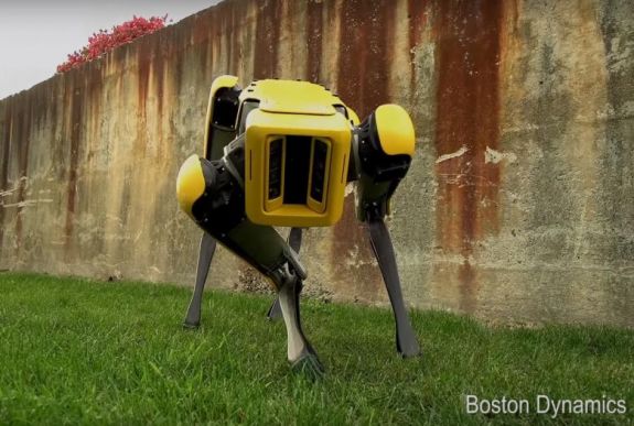 Ijesztő: itt a Boston Dynamics új robotkutyája