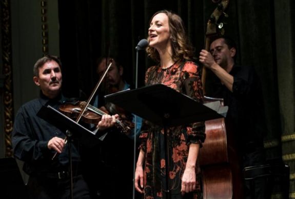 Átadták Szalóki Áginak a Liszt Ferenc-díjat