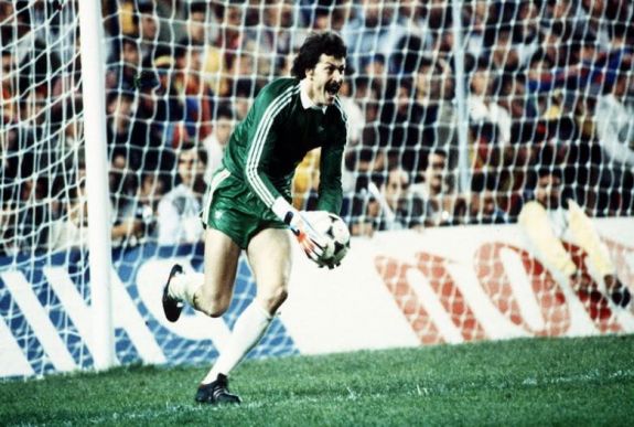 Bukarest díszpolgára lesz a „sevillai hős”