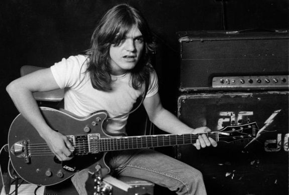 Meghalt az AC/DC alapítója, Malcolm Young