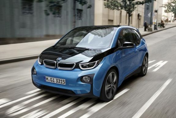 Jóval több környezetbarát autót vásároltak Romániában idén, mint tavaly