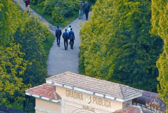 Prostitúcióra kényszeríthettek egy 12 éves lányt Vaslui megyében