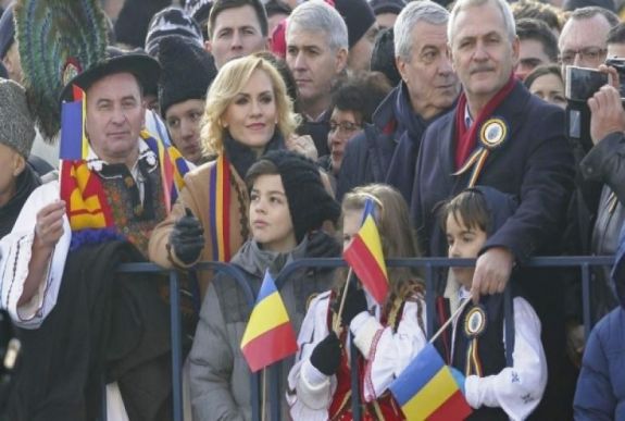 Dragnea nem fogadja el Johannis meghívását a december elsejei felvonulásra