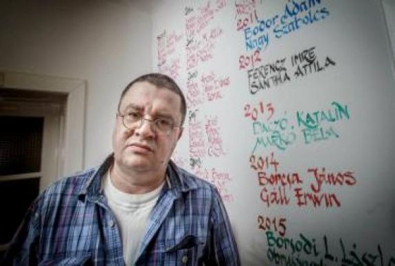 Lövétei Lázár László kapja a Balassi Bálint-emlékkardot