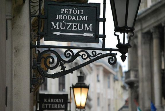 Az erdélyi magyar szellemi életről tanácskoznak Budapesten