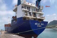 Rejtélyes körülmények között elsüllyedt egy teherhajó a Fekete-tengeren