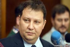 Nem tárgyalja a képviselőház az energiaügyi miniszter ellen benyújtott egyszerű indítványt